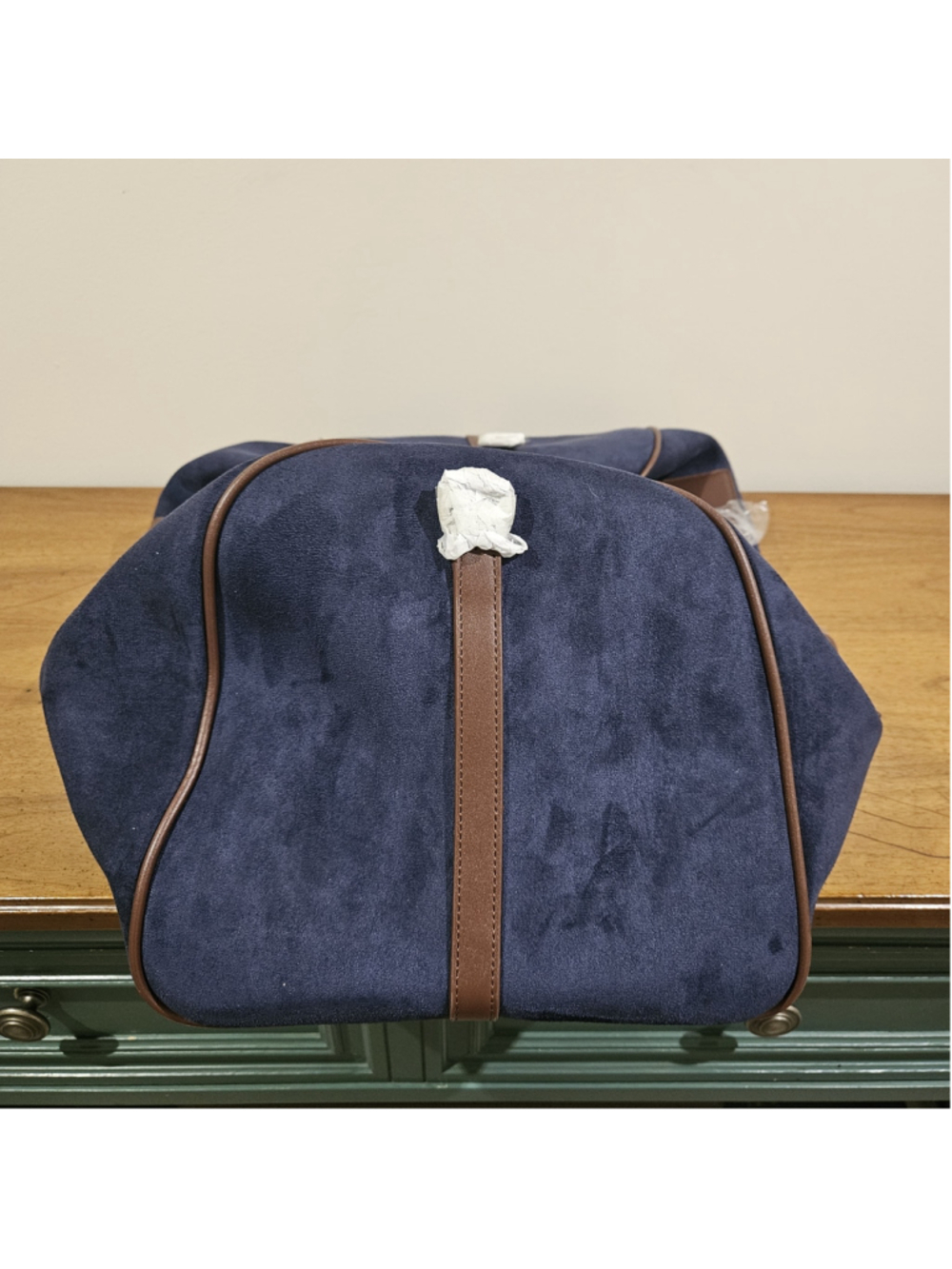 Brouk and Co Lauren. Duffel Travel Bag - Picture 4 of 7